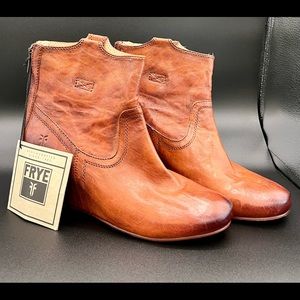 Frye Carson Wedge Boot NWT
